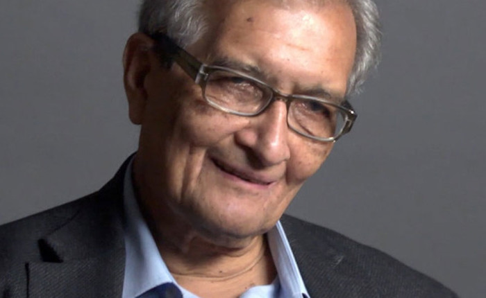 Amartya Sen : “Peace And Democratic Society”