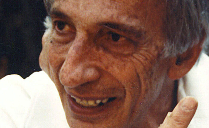 Ivan Illich : ” Deschooling Society “