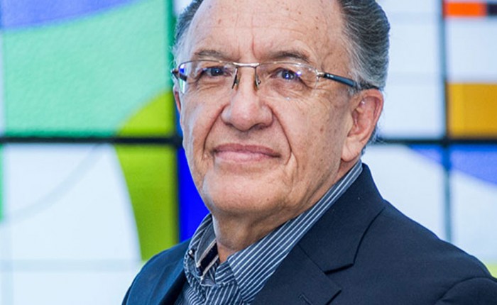 Jaime Breilh : ” Critical Epidemiology “